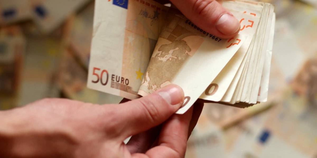 Τελευταία ευκαιρία για τα 534 ευρώ-Πληρωμές «Συν-Εργασία» και δώρου Πάσχα