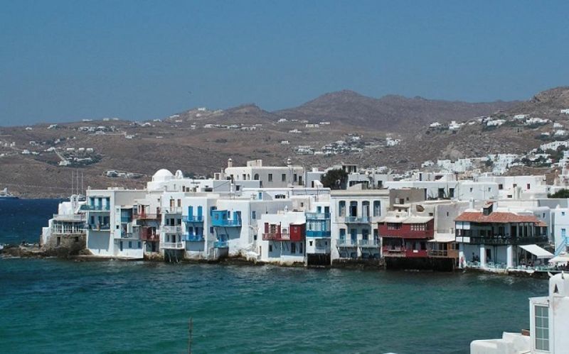 «Χρυσή βίζα»: Κινεζική «επιδρομή» στα ελληνικά ακίνητα