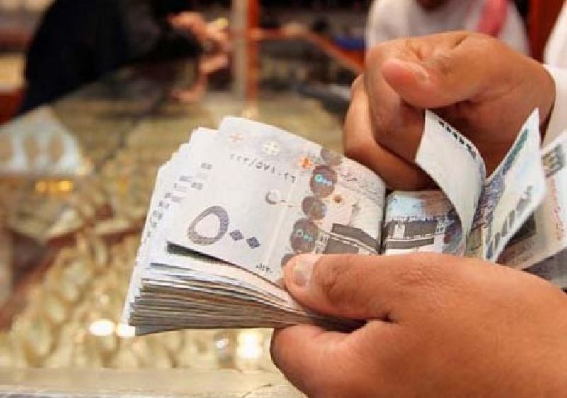 Η Σαουδική Αραβία επιβάλλει φόρο για πρώτη φορά