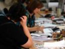 Προαπαιτούμενο της δόσης η απόλυση επίορκων δημοσίων υπαλλήλων