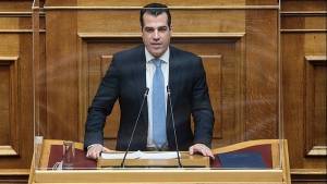 Εμβολιασμοί: «Παράθυρο» Πλεύρη για διαγραφή των προστίμων στους 60+ ετών