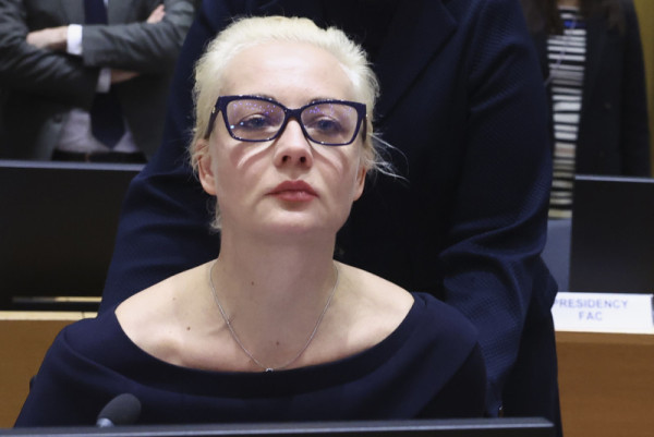 Γιούλια Ναβάλναγια: Η Ρωσία δεν είναι ο Πούτιν