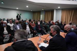 Παπανδρέου: Να μη ρυθμίζουν οι ισχυροί τη μοίρα της Δημοκρατίας