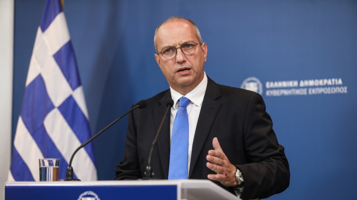Οικονόμου: Φασιστική η επίθεση Ρουβίκωνα στο σπίτι του Στέλιου Πέτσα