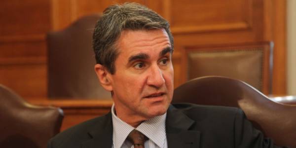 Υπόθεση Novartis: Προθεσμία για τις 30 Μαΐου έλαβε ο Λοβέρδος