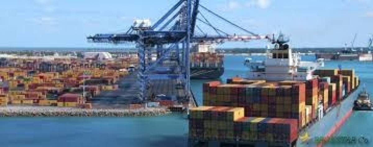 Σε εκσυγχρονισμό των λιμένων της στοχεύει η Ουκρανία
