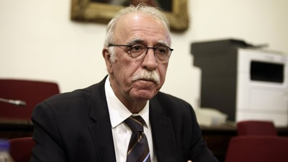 Βίτσας για Κασσελάκη: Και η ρηχότητα είναι πολιτική άποψη