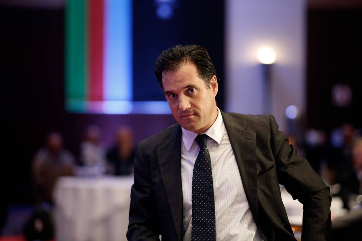 Η επανεργοποίηση γαλλικών τραπεζών στην Ελλάδα στην ατζέντα Γεωργιάδη