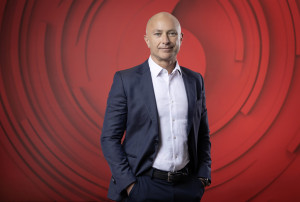 ΔΕΗ και Vodafone Ελλάδας διερευνούν τη δυνατότητα να ενώσουν τις δυνάμεις τους στις οπτικές ίνες