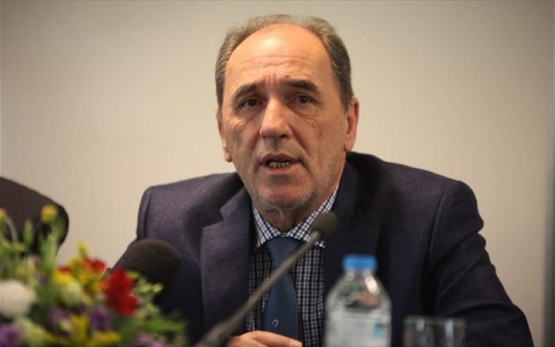 Δεσμεύσεις Σταθάκη για στήριξη στις ιχθυοκαλλιέργειες