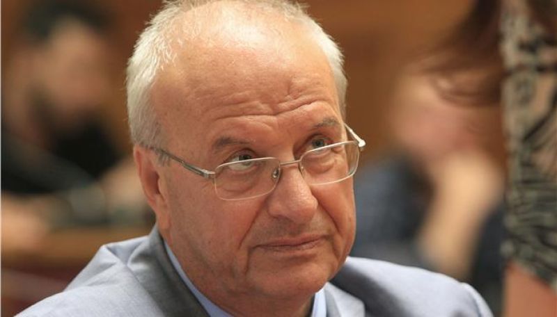 2500 προσλήψεις γιατρών μέχρι το τέλους του 2014, ανακοίνωσε ο Λ. Γρηγοράκος