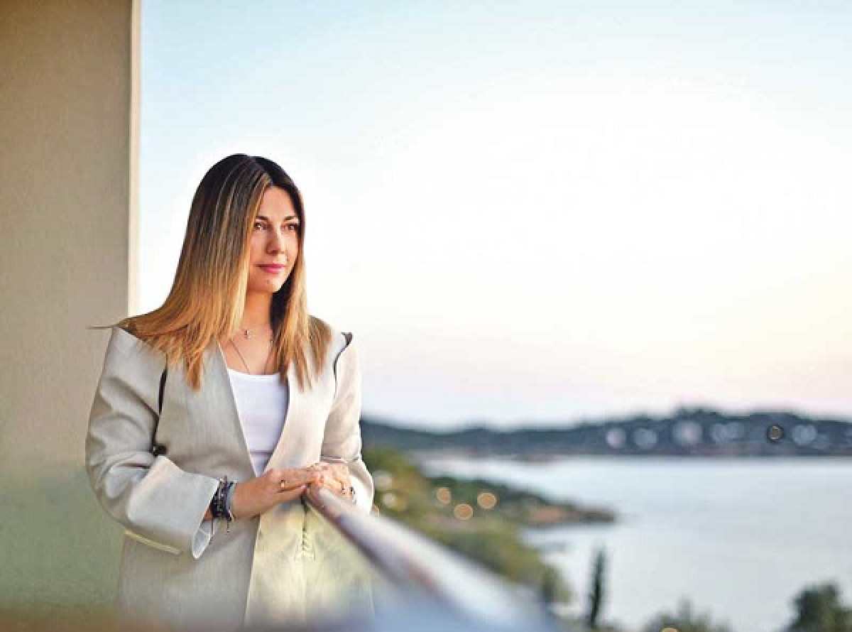 Ζαχαράκη: Υψηλές ταχύτητες στον τουρισμό-Υπέρβαση σε σχέση με το 2019