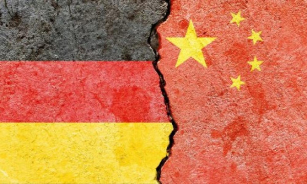 Γερμανία προς επιχειρήσεις: Μην είστε «αφελείς» με την Κίνα
