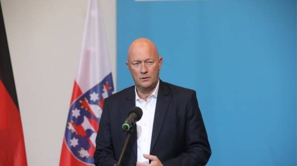 Πολιτική κρίση στη Γερμανία: Παραιτήθηκε ο νεοεκλεγείς πρωθυπουργός της Θουριγγίας