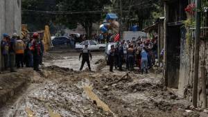 Φονικές πλημμύρες πλήττουν τη Βενεζουέλα - Τουλάχιστον 20 νεκροί