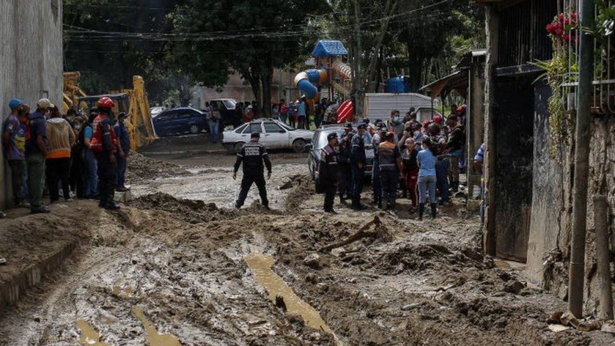 Φονικές πλημμύρες πλήττουν τη Βενεζουέλα - Τουλάχιστον 20 νεκροί