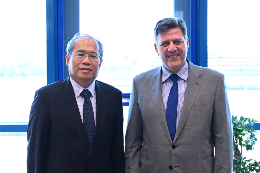 Με τον Πρέσβη της Κίνας συναντήθηκε ο Βαρβιτσιώτης- Τι συζήτησαν