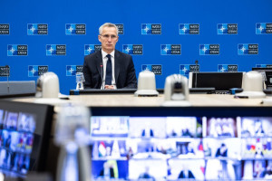 ΝΑΤΟ: Να τελειώσει η ένταξη Φινλανδίας-Σουηδίας ως τον Ιούλιο