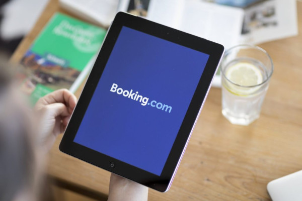 Αγωγή «μαμούθ» κατά της Booking από 10.000 ξενοδόχους για καταχρηστικές πρακτικές