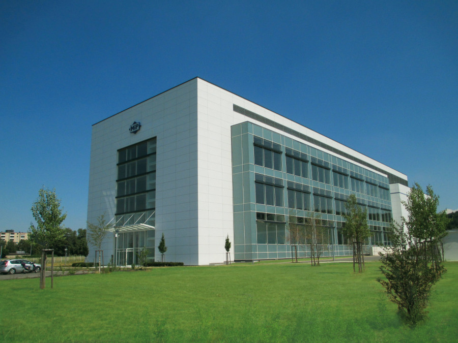 Ο Όμιλος FAMAR επεκτείνει το παραγωγικό του αποτύπωμα στη Βόρεια Ευρώπη