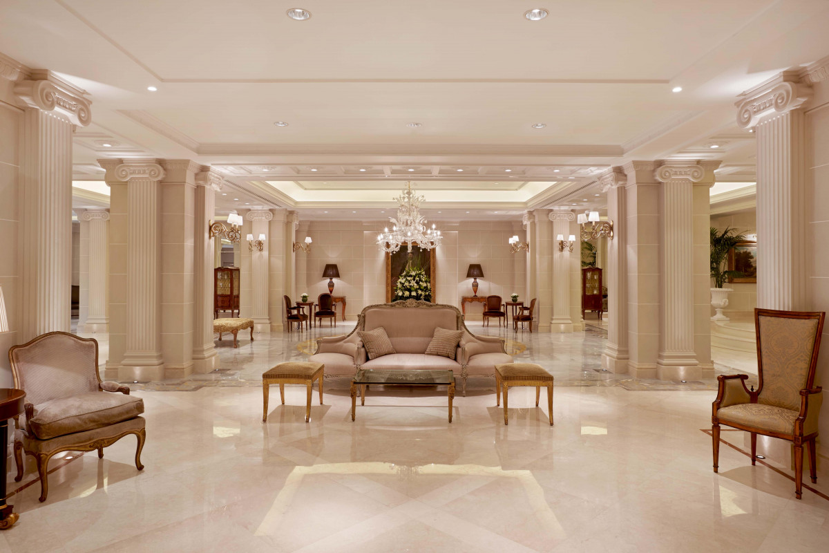 King George Hotel: Θα φιλοξενήσει έκθεση έργων τέχνης