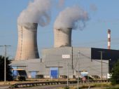 850 εκατ. ευρώ για ενίσχυση της βιομηχανίας- Η κυβέρνηση "δίνει" επιπλέον μείωση των εργοδοτικών εισφορών κατά 3,9 μονάδες ζητώντας νέες θέσεις εργασίας- Πως απαντά ο ΣΕΒ
