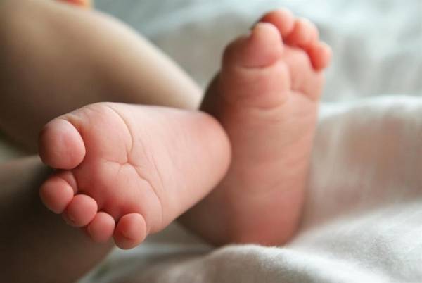 Βρέφος πεταμένο στα σκουπίδια στο Αίγιο