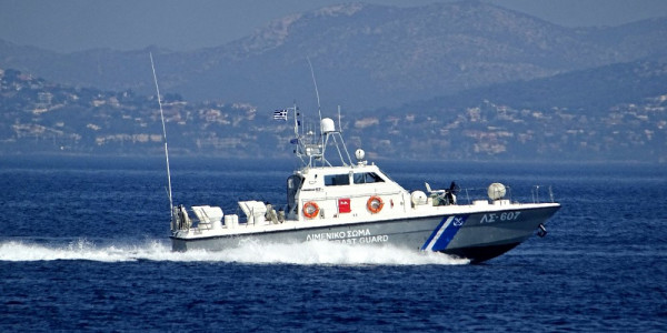 Λευκάδα: Στο νοσοκομείο δύο εργάτες ύστερα από έκρηξη σε σκάφος