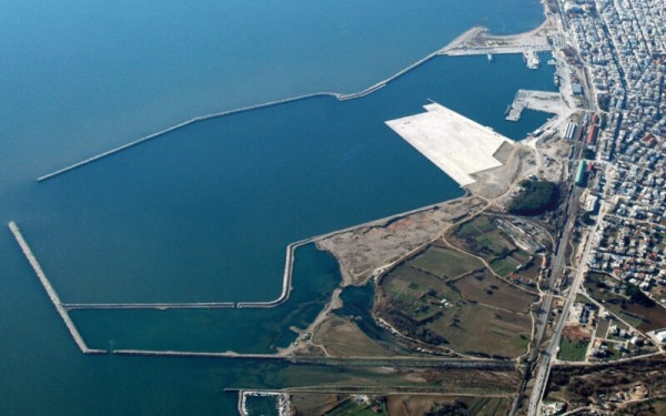 Λιμάνι Αλεξανδρούπολης: Σχέδια για εγκατάσταση ειδικού γερανού χύδην φορτίων