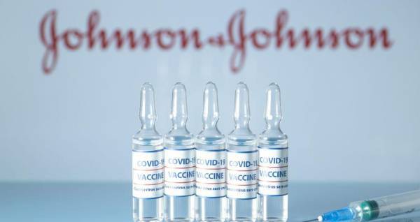 «Παγώνουν» και στην Ευρώπη οι εμβολιασμοί με Johnson & Johnson