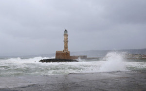 Κακοκαιρία Gaia: Μήνυμα 112 στα Χανιά-Κανονικά τα πλοία από Πειραιά