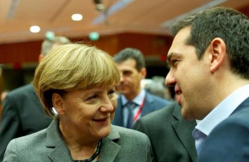 Το προσφυγικό στο επίκεντρο της επικοινωνίας Τσίπρα-Μέρκελ