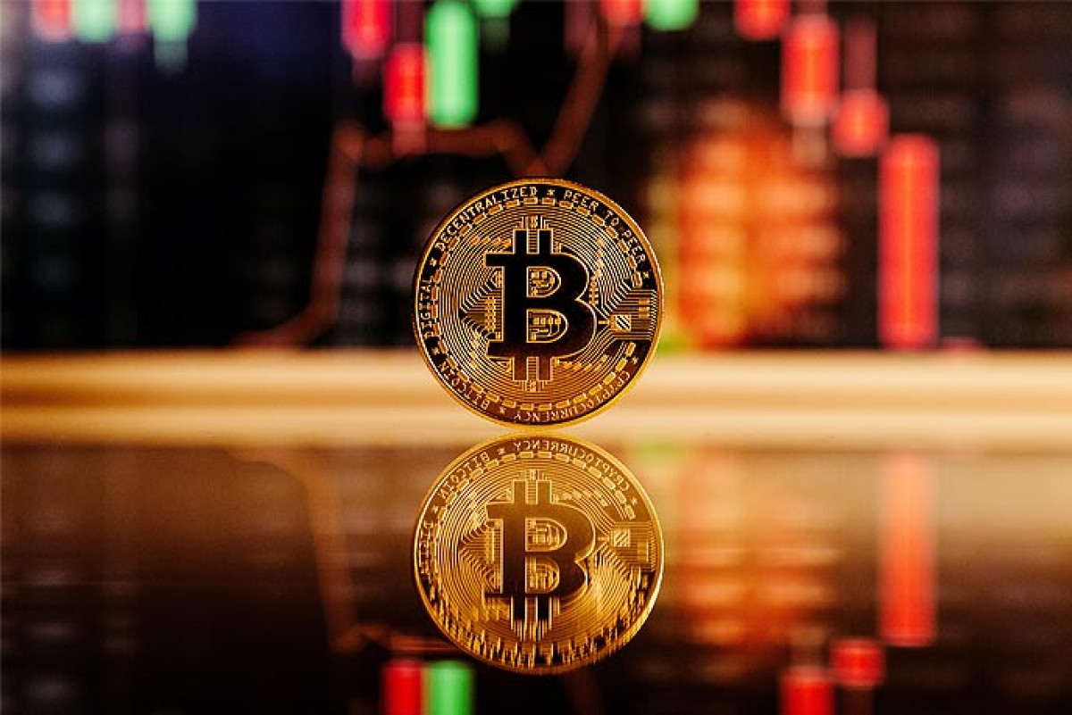 «Κολλημένο» κάτω από τα $43.000 το Bitcoin-Αρνητικό κλίμα στα κρυπτονομίσματα