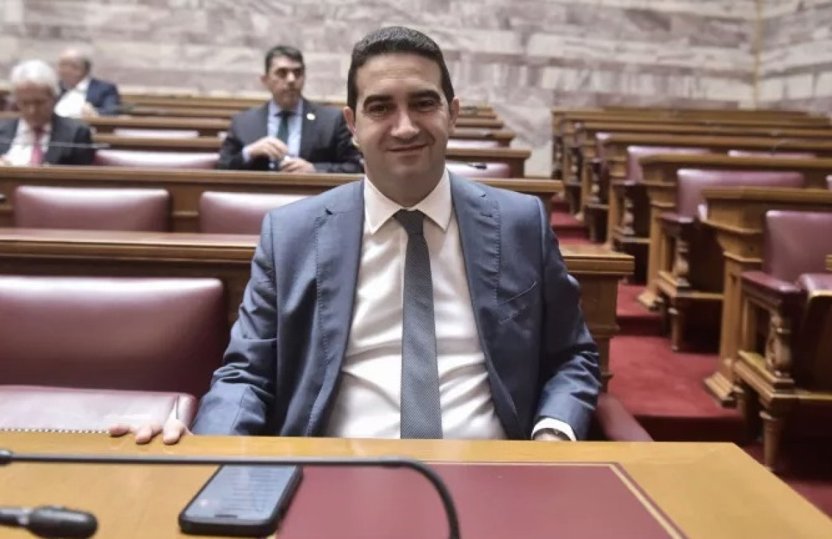 ΠΑΣΟΚ: Παραιτήθηκε από τη θέση του κοινοβουλευτικού εκπροσώπου ο Κατρίνης