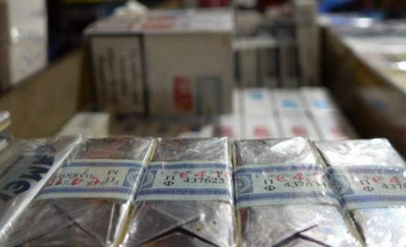 Σοβαρό πλήγμα στα δημόσια έσοδα από τα καπνικά