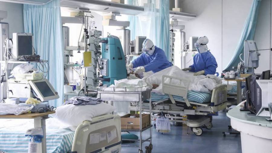 Ελάχιστες κενές ΜΕΘ Covid στην Αττική- Δείτε τα νούμερα