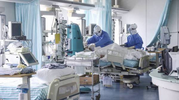 Ελάχιστες κενές ΜΕΘ Covid στην Αττική- Δείτε τα νούμερα