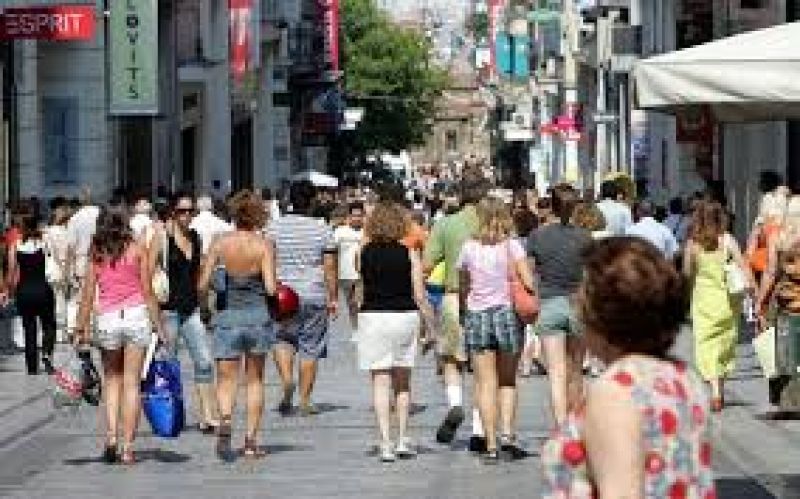 Διχασμένο το εμπόριο για το άνοιγμα των καταστημάτων τις Κυριακές