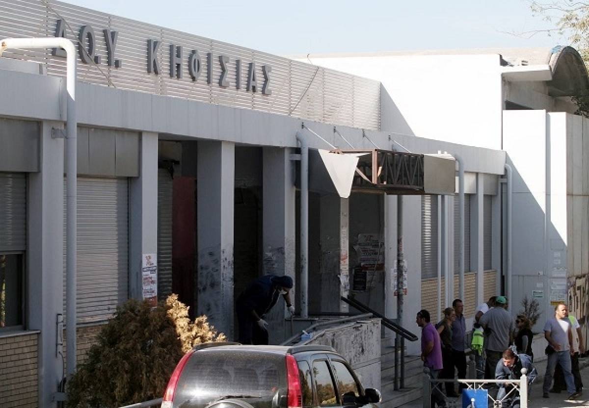 Ποιες μεγάλες ΔΟΥ παραμένουν κλειστές- «Πέφτει» το TAXISnet την Πέμπτη