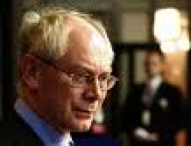 Παρά τις αμφιβολίες των ξένων ... «ψήφο εμπιστοσύνης» στην ελληνική κυβέρνηση δίνει ο Βαν Ρόμπει