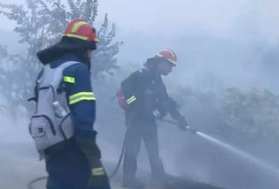 Αναζωπύρωση φωτιάς στη Μεσσηνία: 112 για εκκένωση σε Βασιλίτσι, Λειβαδάκια