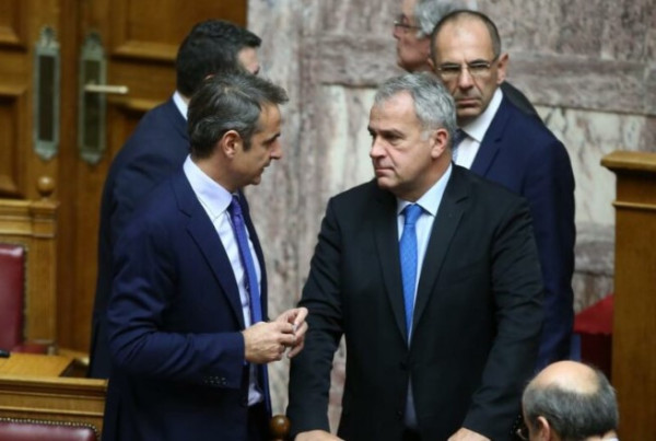 Βορίδης, Κουτνατζής οι αντικαταστάτες Παπασταύρου, Μπρατάκου-Οι νέοι ρόλοι στο Μαξίμου
