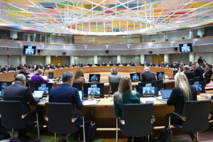 Περιθωριοποιημένη η Ευρώπη, απλός... θεατής στη Μέση Ανατολή