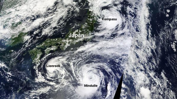 Ισχυρός τυφώνας κατευθύνεται στο Τόκιο