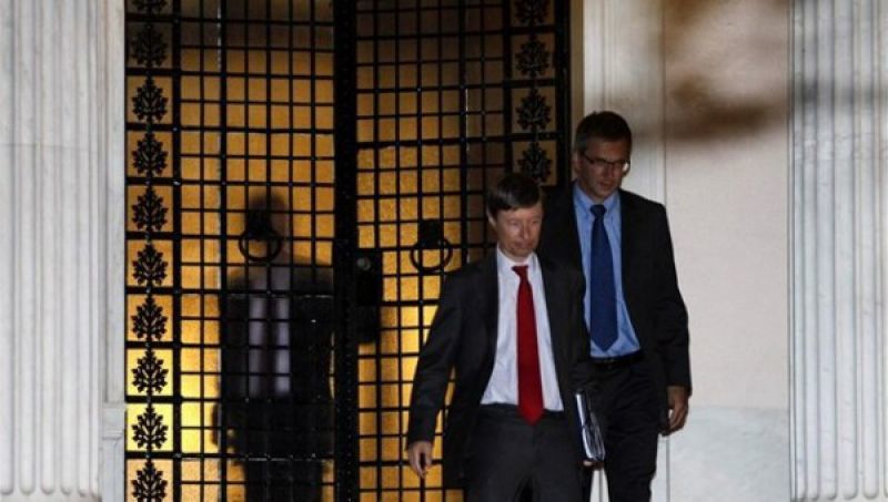 Νέα σειρά επαφών με την τρόικα - «Καμπάνα» κινδύνου από την Κομισιόν