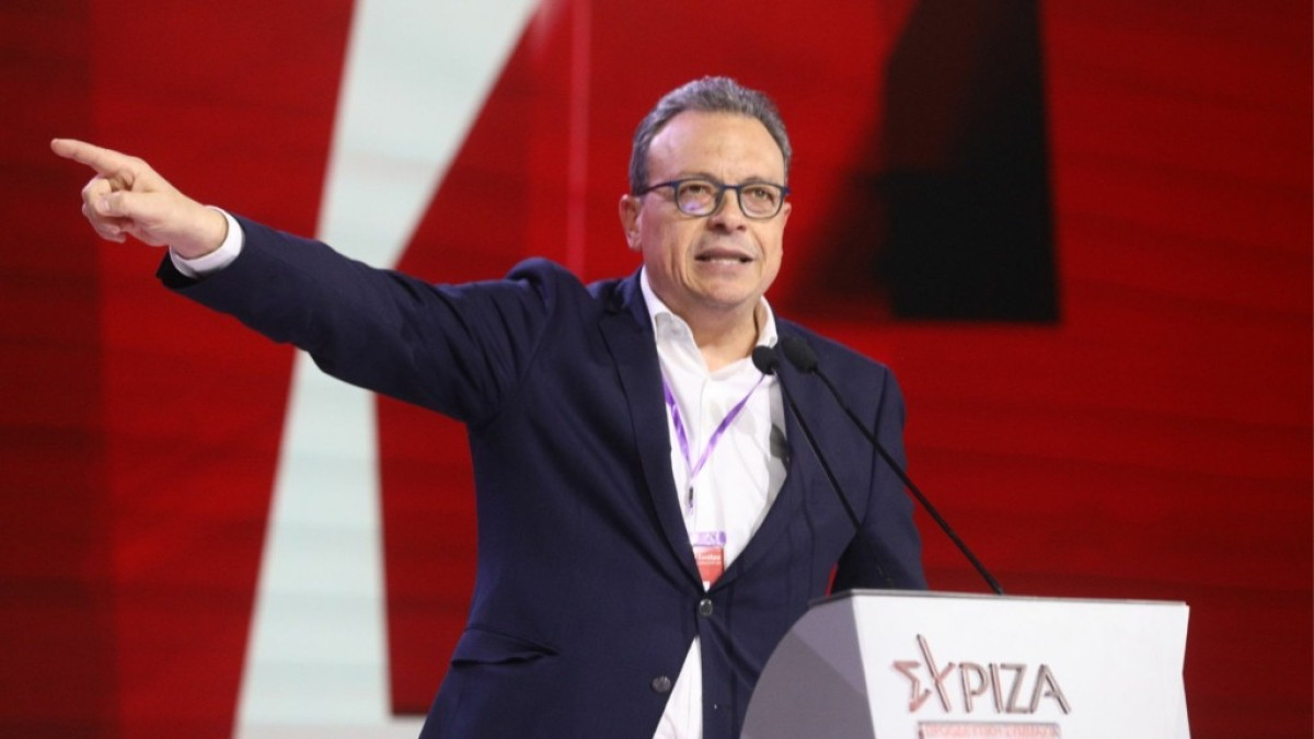 Φάμελλος: Η πρόταση για εκλογή προέδρου δεν δίνει λύση