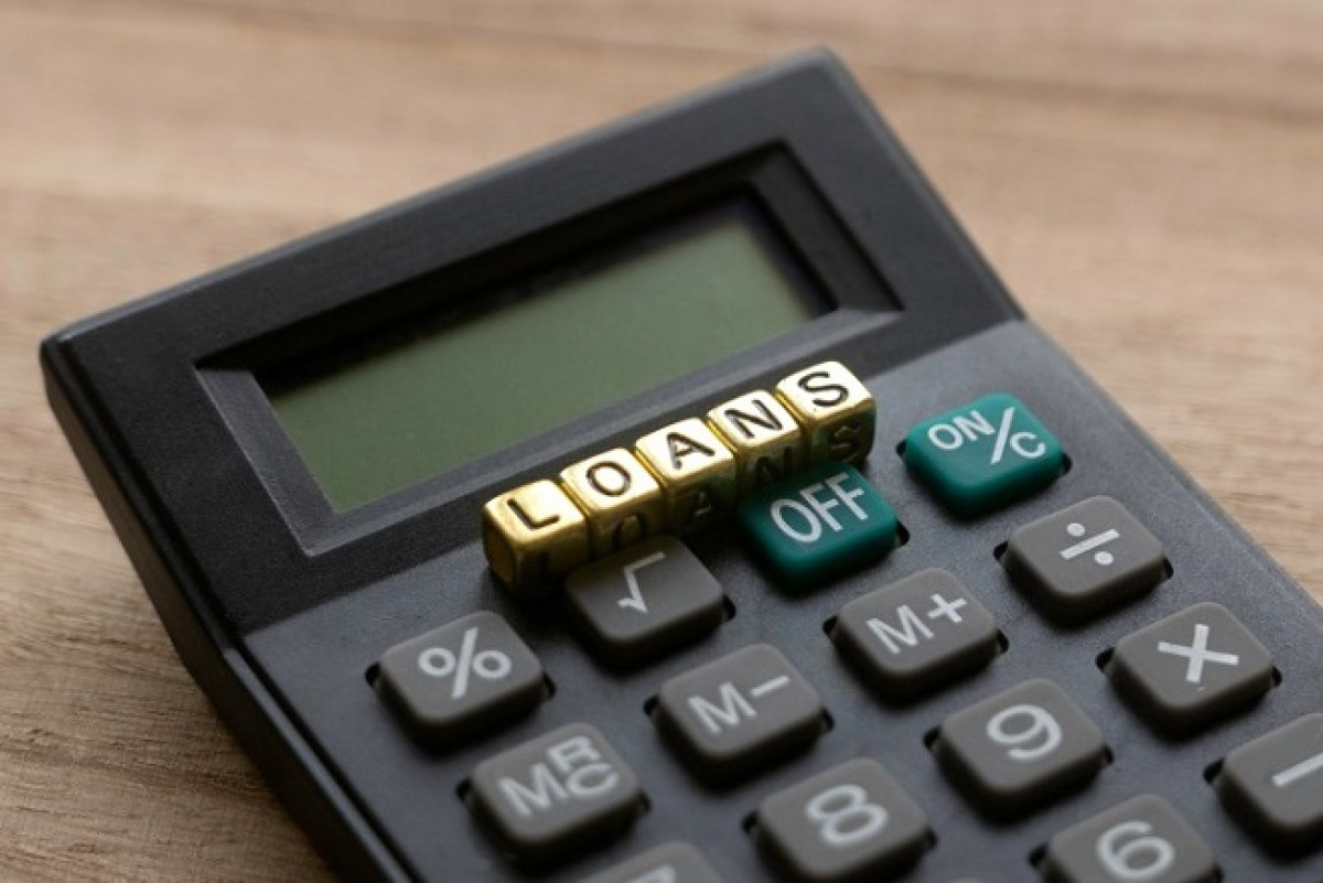 «Καμπάνα» άνω των 300 χιλ. ευρώ σε τρεις servicers
