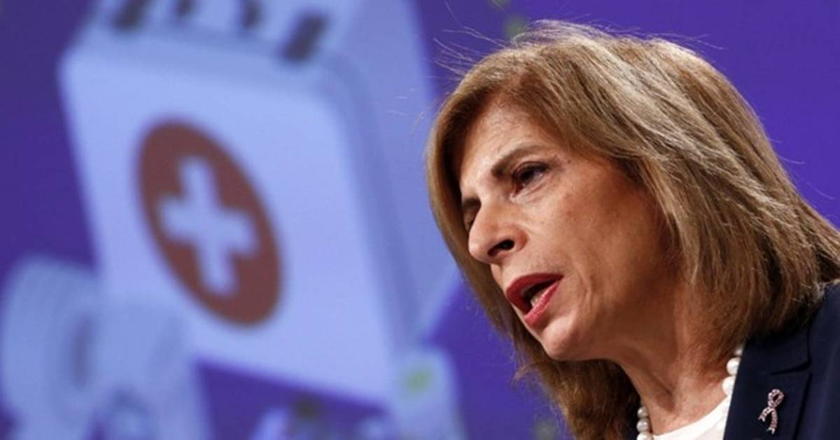 Κορονοϊός: Η ΕΕ υπογράφει συμβόλαιο για 300 εκατ. δόσεις εμβολίου