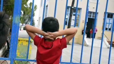 Ρόδος: Στο αυτόφωρο γονείς που δεν στέλνουν το παιδί σχολείο