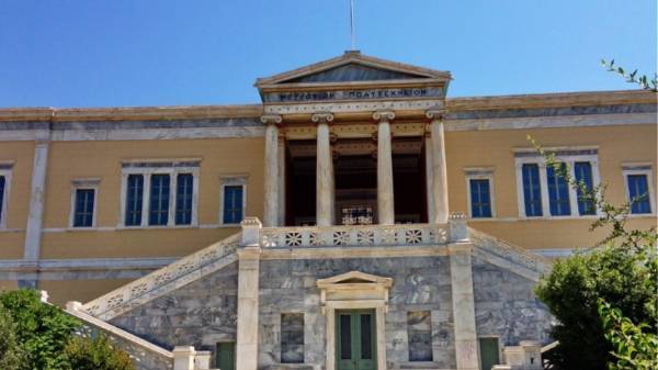ΕΜΠ: Παρέδωσε τις πρώτες 100 τρισδιάστατα εκτυπωμένες προμετωπίδες